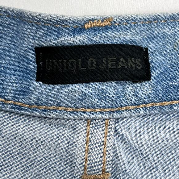 Uniqlo Relaxed Ankle Jeans Sz 26 High Rise Light Wash Distressed Rigid Denim - Picture 7 of 10